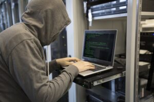 В Украине работают пророссийские компании-шпионы