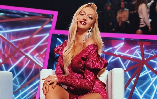 Оля Полякова