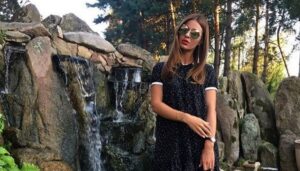 Горячая супруга форварда Динамо