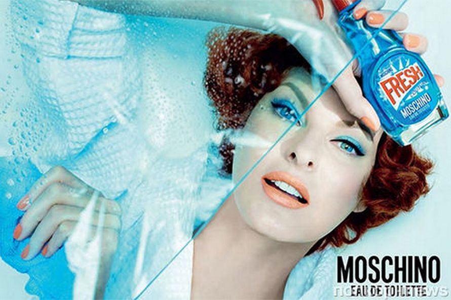 Moschino выпускают духи во флаконах от стеклоочистителя