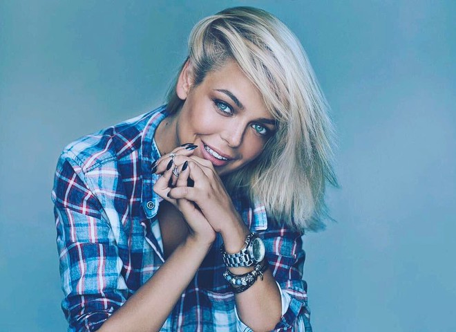 Алина Гросу