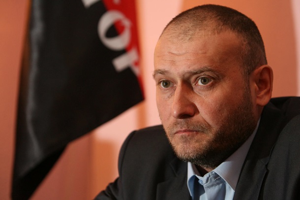 56442665f12fe_yarosh10
