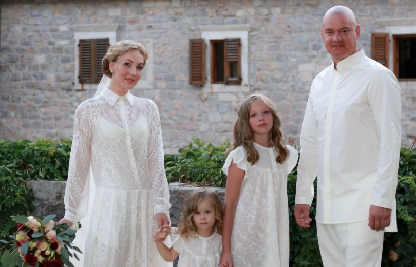 Евгений Кошевой с семьей