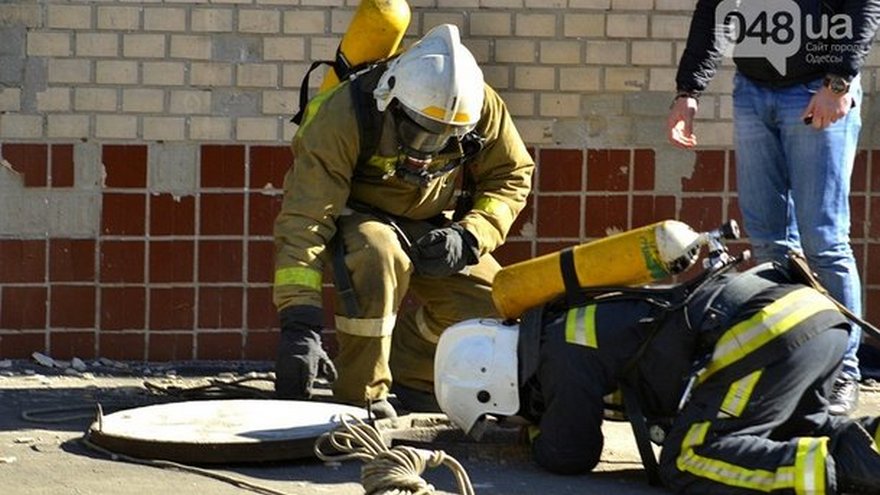 труп в люке, фото 048