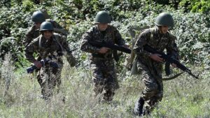 Третий день боев между Арменией и Азербайджаном: что сейчас известно