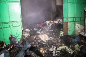 5c063969e22cc-fire-6-of-7_1200-640x427