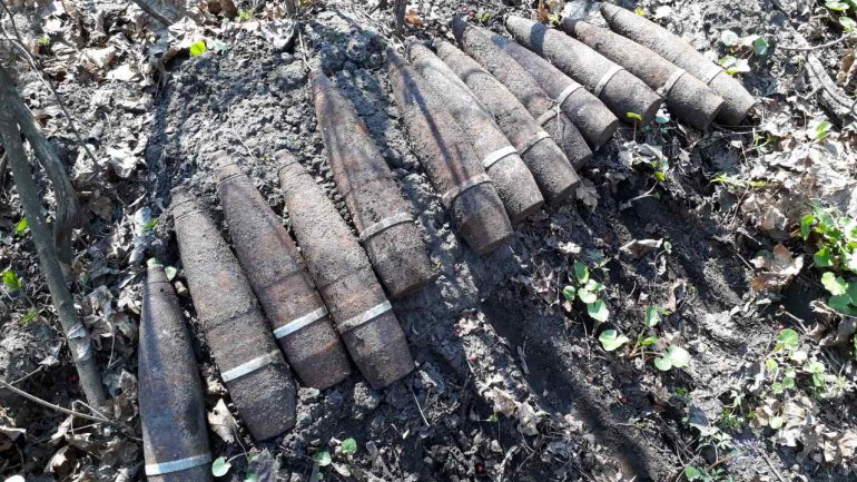 5ca996299ec7b527328695