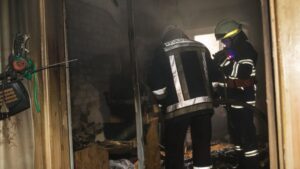 5cb1cf1953f15030624933