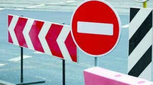 В Днепре из-за канализационного коллектора сузят проезжую часть