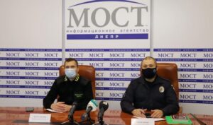 Правопорядок під час виборів у Дніпрі забезпечуватимуть представники поліції та муніципальної варти, та що загрожує порушникам за скуповування голосів виборців
