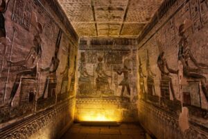 В Египте обнаружили уникальные саркофаги с сокровищами (фото)