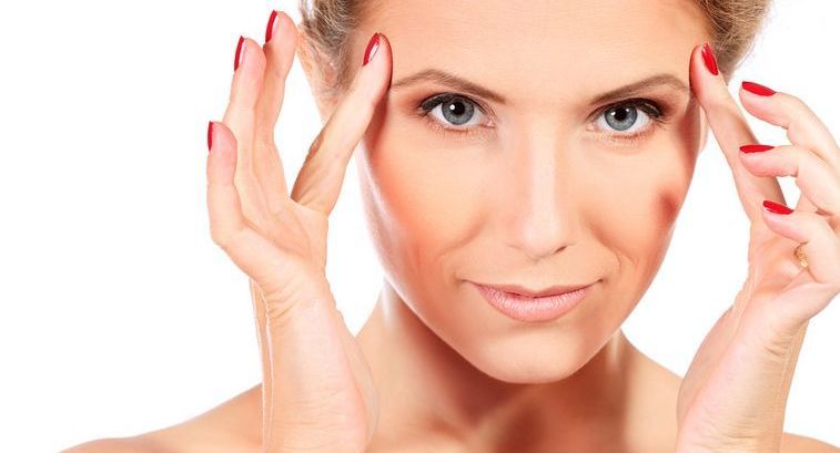 9 неожиданных способов избавиться от морщин
