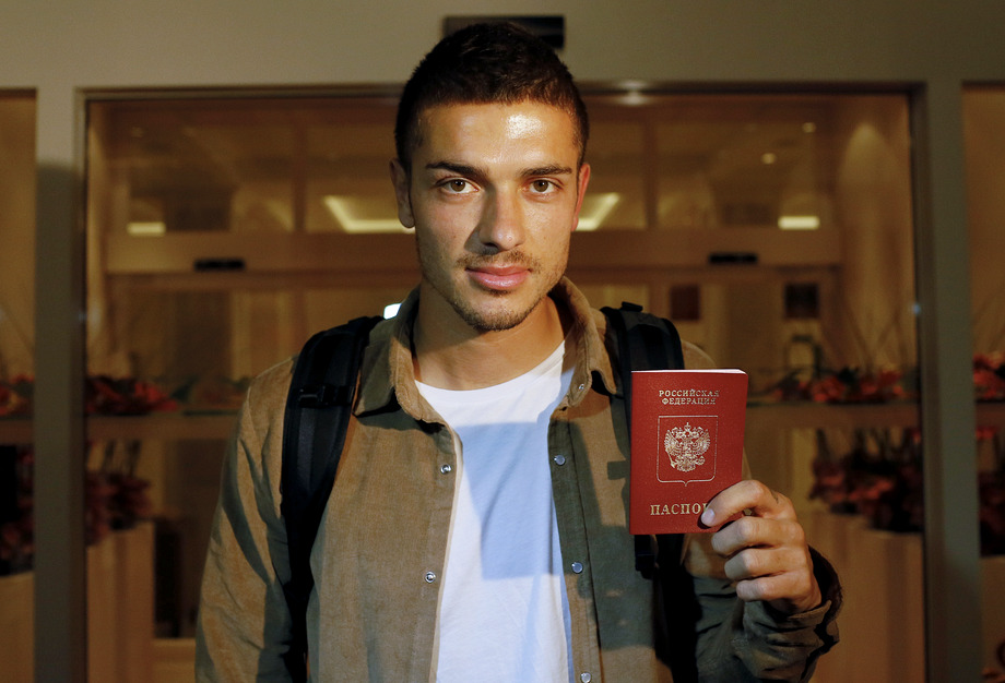 Роман Нойштедтер