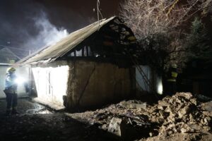 В Днепре на пожаре погибли три человека