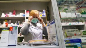 В Украине существенно подорожают лекарства: что случилось