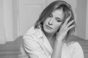 Елена Кравец поделилась наболевшим: “Меня понизили” (фото)