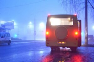 В Днепре увеличился интервал движения общественного транспорта: в чем причина