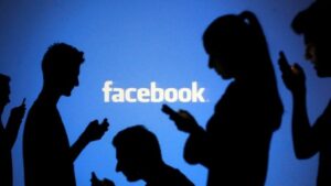 Facebook начал платить пользователям за прохождение опросов