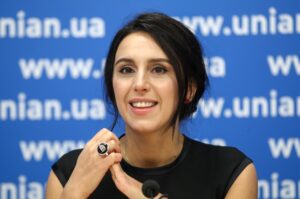 Джамала удивила фанатов смелым нарядом из секонд-хенда (фото)