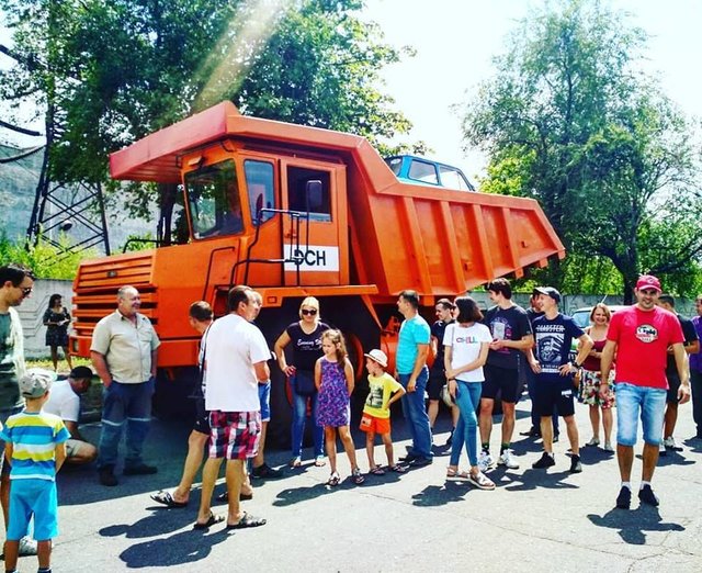 автомобиль