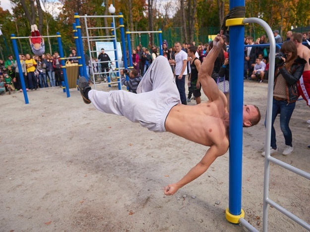 спортплощадка