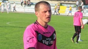 футболист