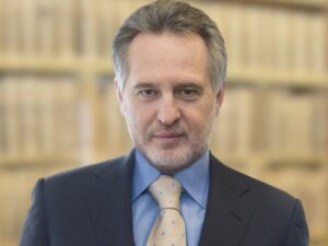 Австрийский суд разрешил экстрадировать Фирташа в США