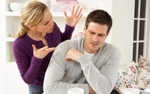 6 фраз, которые категорически нельзя говорить мужчине