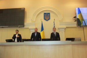 Новому председателю Днепропетровского облсовета выбрали двух заместителей