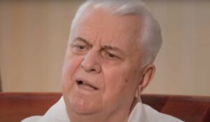 Первый президент Украины рассказал, что заставит Путина уйти с Донбасса