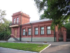 В Днепре закрыли мемориальный дом-музей Яворницкого