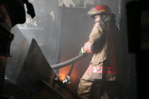 Пожар на складе в Днепре
