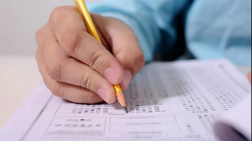 В Украине за сутки более 1,6 тысячи случаев COVID