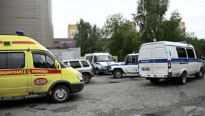 Ждут, пока яд “выветрится”: Навального не отпустили на лечение в Германию