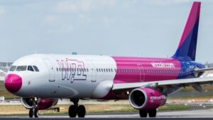 Wizz Air возобновляет полеты из Украины