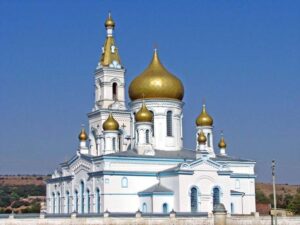 церква