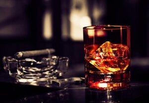 алкоголь, сигарета