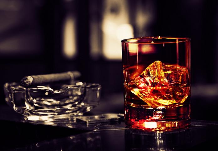 алкоголь, сигарета