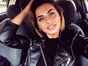 Анна Алхимова