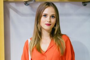 Звезда “Сватов” показала, как расслабляется в ванной (фото)
