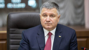 Выборы-2020: Аваков пообещал жестоко наказывать нарушителей