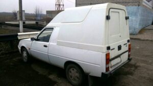 фото УПД ГУНП, угнанный в Днепре автомобиль