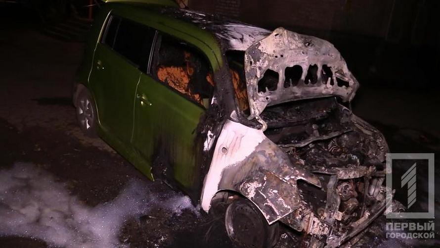 фото http://1tv.kr.ua, загорелся автомобиль