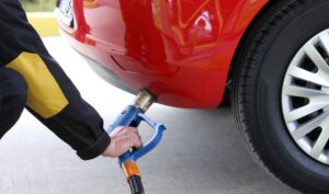 Автогаз: украинские сети АЗС снизили цену