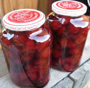 банки с вареньем, фото из открытых источников