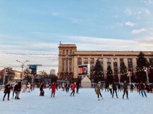 каток