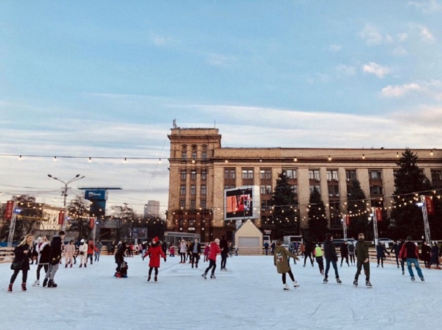 каток