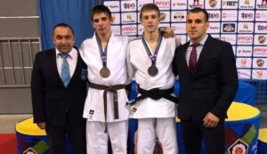 спортсмены