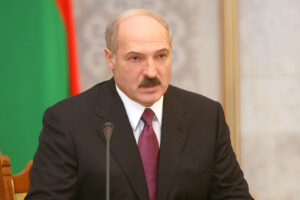Лукашенко обвинил российские и украинские элиты в экономическом сговоре