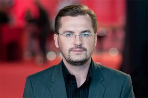 Александр Пономарев
